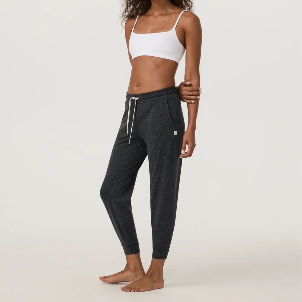 Vuori Performance Jogger Charcoal Heather Gray S VW303 Athleisure  Lounge Yoga